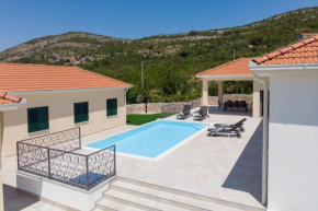 Luxury Villa Phoenix